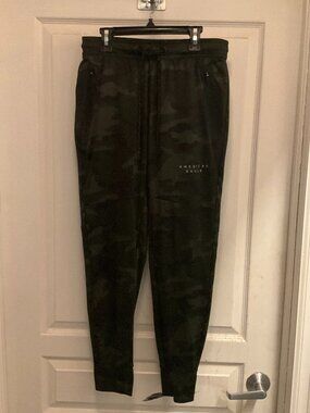 Men's American Eagle Camo Joggers  Size XS